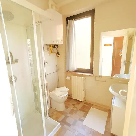 Il Gelsomino Con Giardino E Piscina *